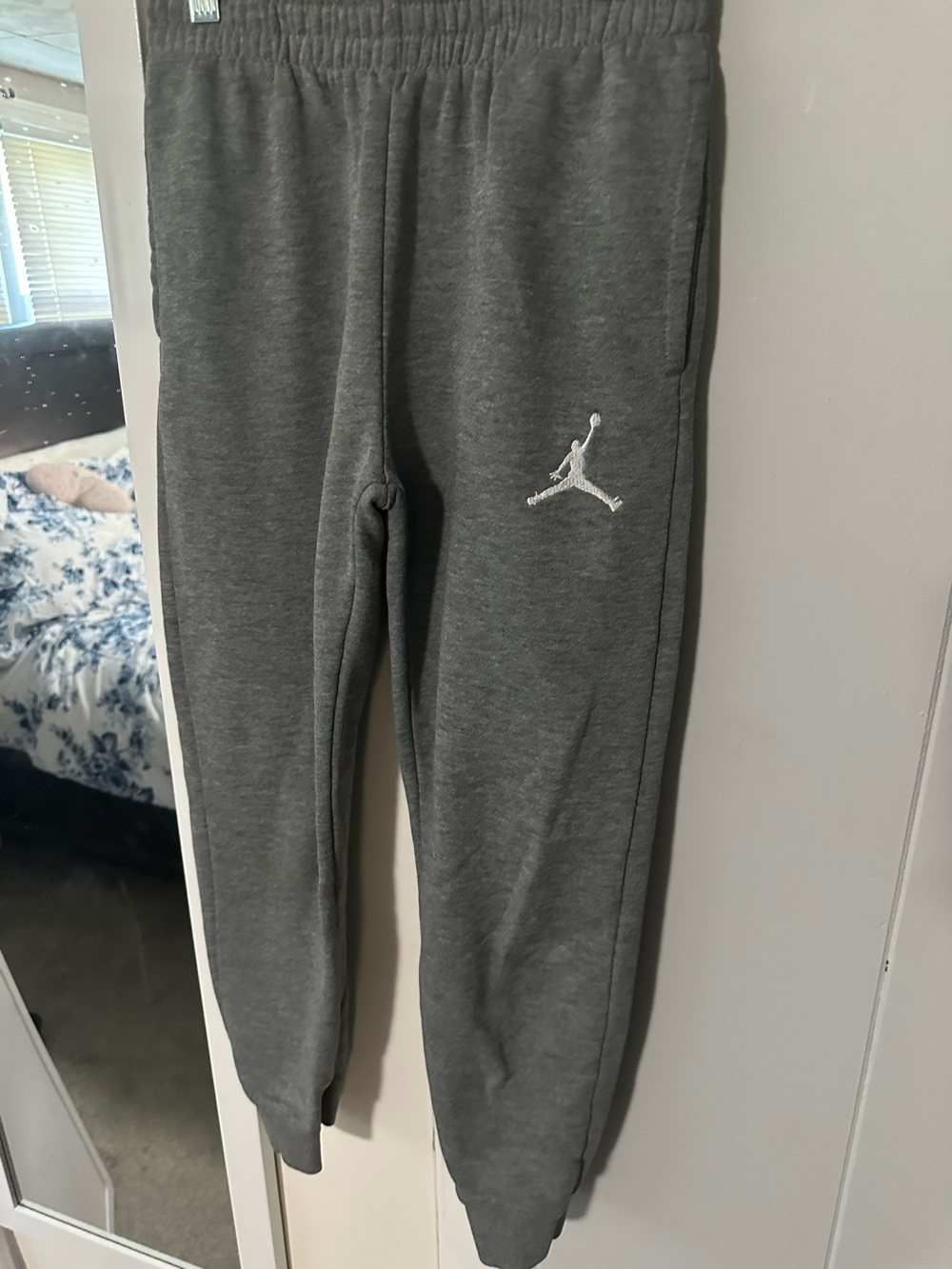 Jordan Youth Dark Gray Jogger Pants with White Jumpman